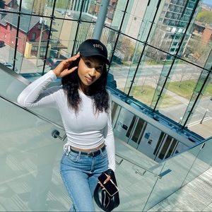 Meet your Posher, Fatmata